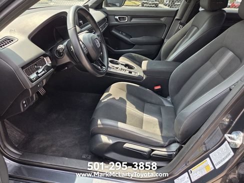 Used 2024 Honda Civic Sport image 6