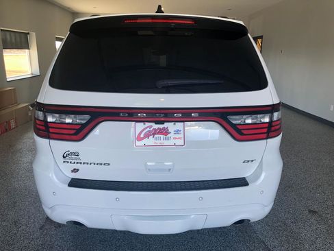 Used 2024 Dodge Durango GT image 3