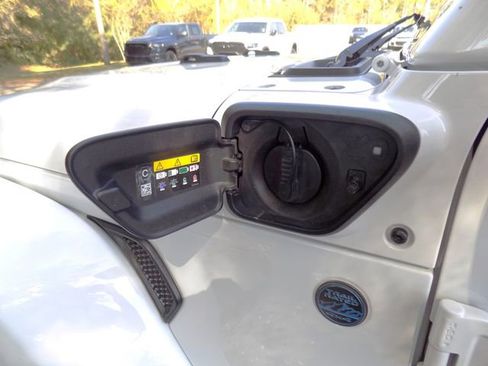 Certified 2023 Jeep Wrangler Unlimited Sahara image 39