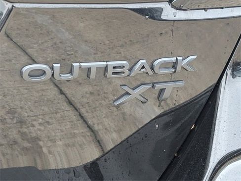 Used 2020 Subaru Outback Onyx Edition XT w/ Popular Package #2 image 9