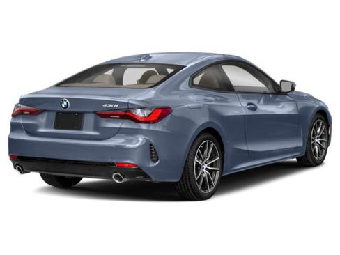 Used 2023 BMW 430i Coupe w/ M Sport Package RWD image 3