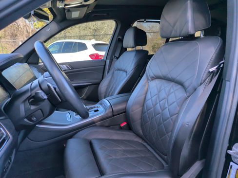 Used 2023 BMW X5 xDrive45e w/ Executive Package image 25