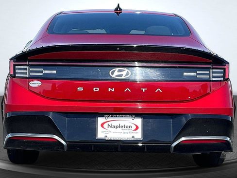 Used 2025 Hyundai Sonata SEL FWD image 4