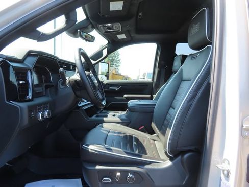 Certified 2026 GMC Sierra 2500 AT4X w/ AT4X AEV Edition AWD/4WD image 16
