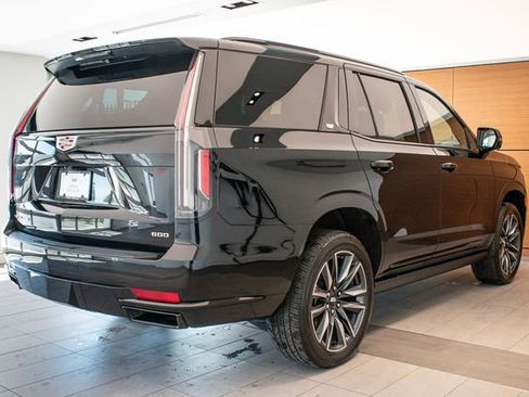 Used 2023 Cadillac Escalade Sport Platinum w/ Heavy-Duty Trailer Package AWD/4WD image 6