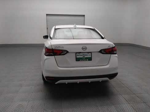 Used 2024 Nissan Versa SV FWD image 6