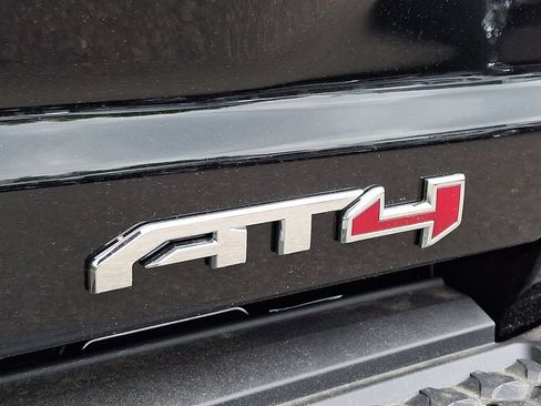 New 2026 GMC Canyon AT4 AWD/4WD image 20