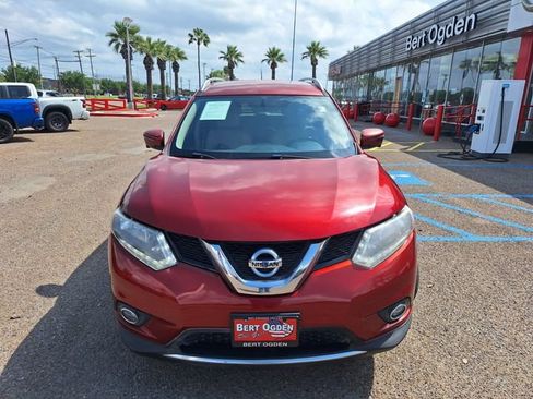 Used 2016 Nissan Rogue SL image 2