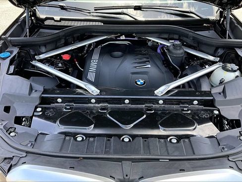 Certified 2025 BMW X5 xDrive40i AWD/4WD image 31