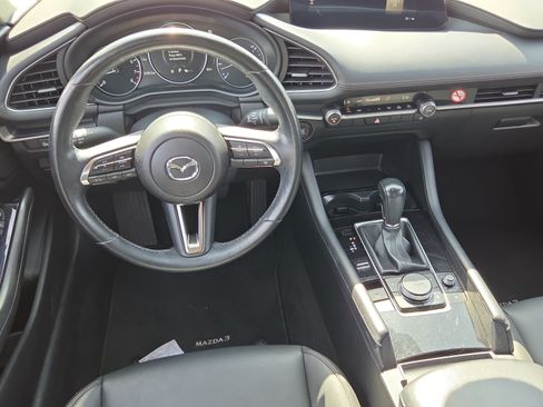 Used 2024 MAZDA MAZDA3 s FWD image 11
