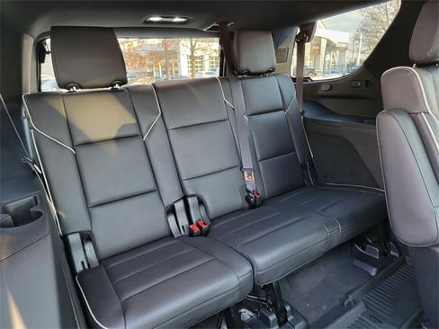 Used 2021 Cadillac Escalade Sport w/ LPO, Illumination Package image 16