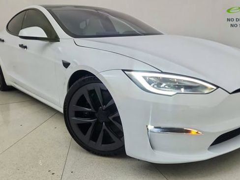 Used 2022 Tesla Model S AWD/4WD image 1