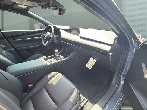 New 2026 MAZDA MAZDA3 2.5 S Hatchback w/ Premium Pkg FWD image 34