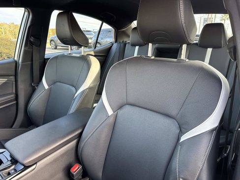 Used 2025 Toyota Camry SE image 20