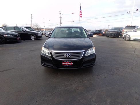 Used 2009 Toyota Avalon XL image 3