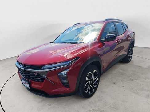 New 2026 Chevrolet Trax RS w/ Driver Confidence Package FWD image 7
