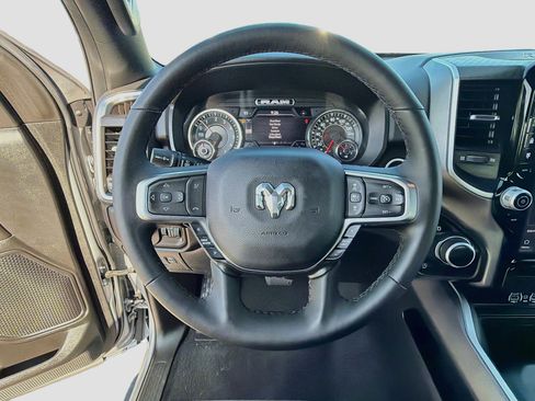 Used 2025 RAM 1500 Big Horn RWD image 37