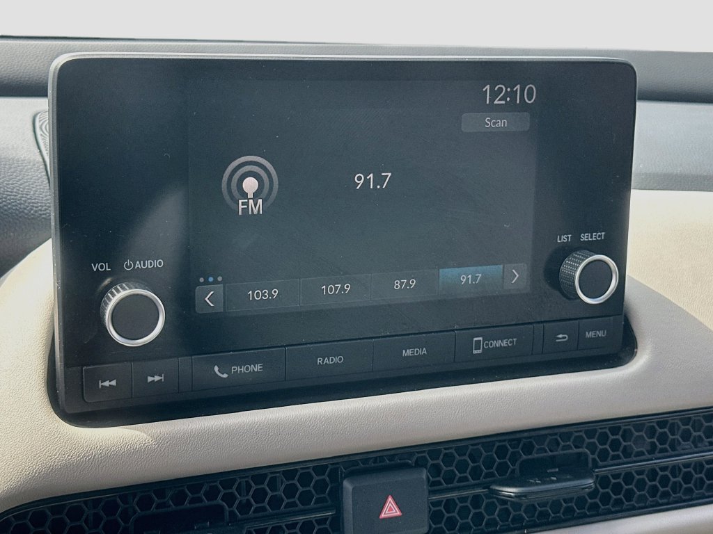 Used 2025 Honda HR-V LX image 14