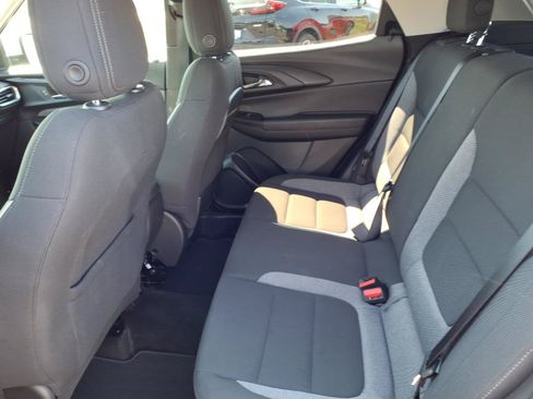 Used 2023 Chevrolet TrailBlazer LT w/ Convenience Package AWD/4WD image 25