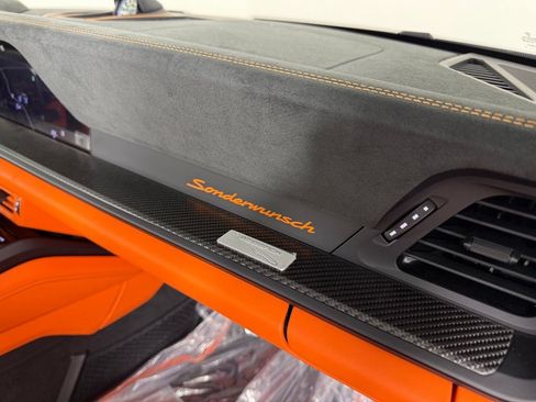 Used 2026 Porsche 911 GT3 RWD image 30
