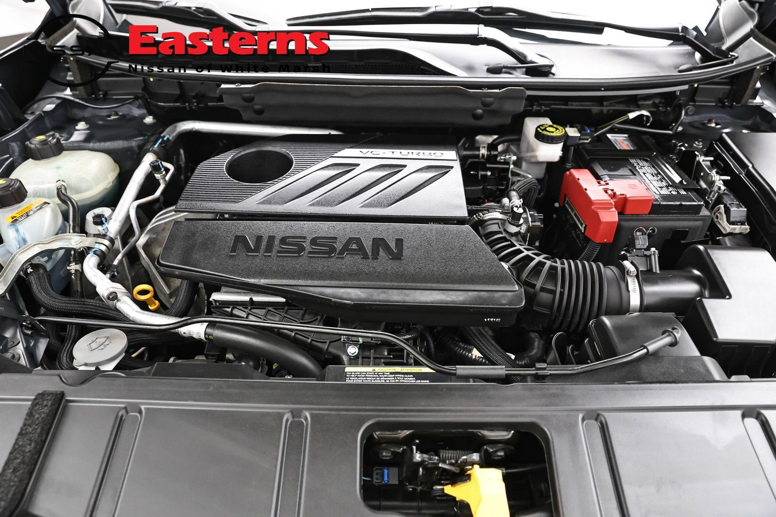 Used 2023 Nissan Rogue S AWD/4WD image 7