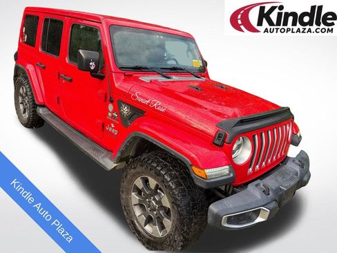 Used 2018 Jeep Wrangler Unlimited Sahara w/ Dual Top Group AWD/4WD image 1