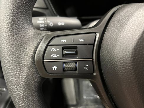 Used 2026 Honda CR-V EX image 17