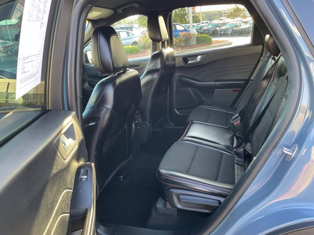 Used 2025 Ford Escape ST-Line Select AWD/4WD image 14