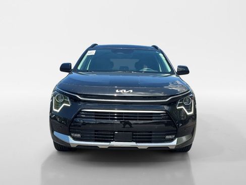 New 2025 Kia Niro SX image 8