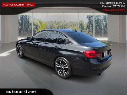 Used 2018 BMW 330e w/ Premium Package RWD image 7