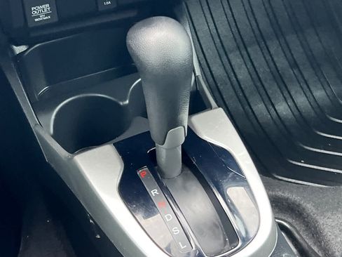 Used 2020 Honda Fit LX image 22