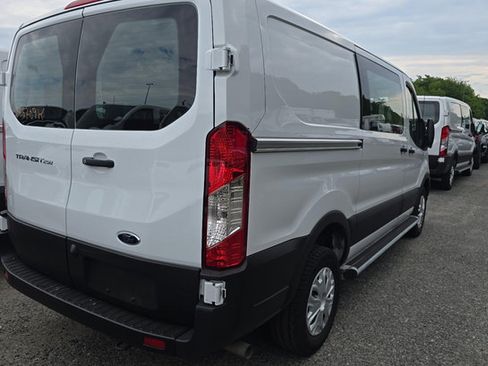 Used 2025 Ford Transit 250 Low Roof w/ Exterior Upgrade Package RWD image 5