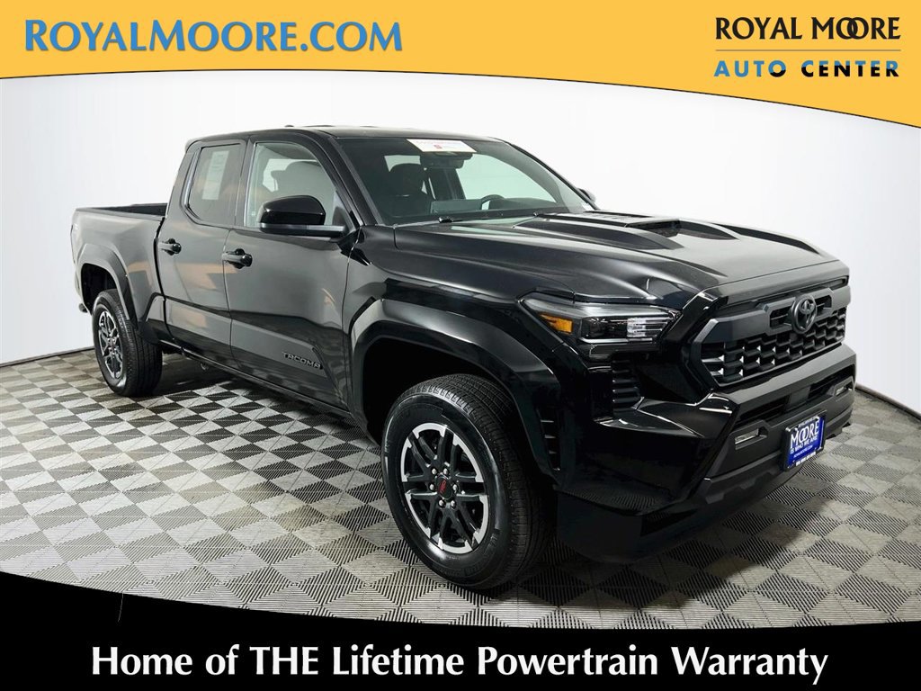 Certified 2025 Toyota Tacoma TRD Sport AWD/4WD image 1