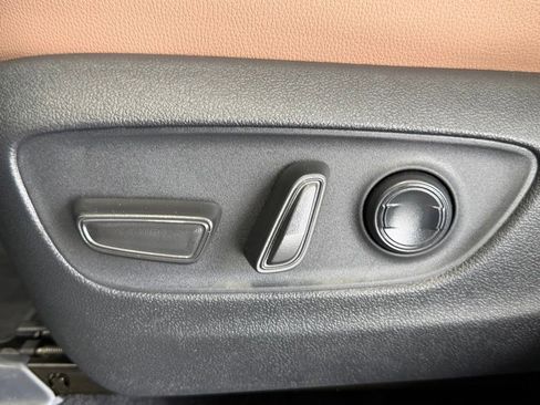 New 2026 Toyota Grand Highlander AWD Hybrid image 18