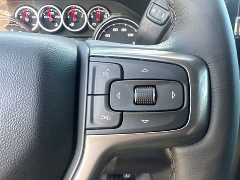 Used 2022 Chevrolet Silverado 1500 LT Trail Boss image 25