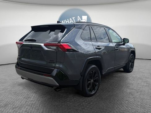 Used 2023 Toyota RAV4 XSE AWD/4WD image 3