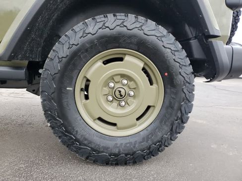 New 2026 Jeep Wrangler Unlimited Sport image 9