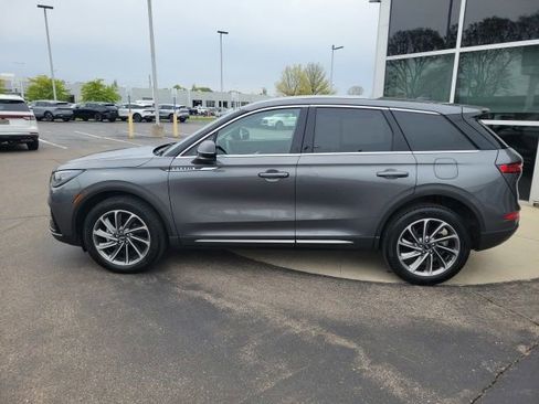 Certified 2023 Lincoln Corsair AWD w/ Equipment Group 101A image 4