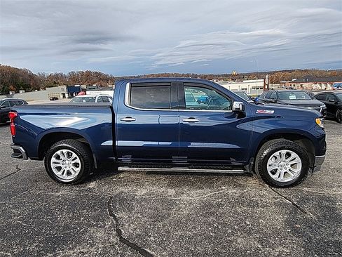 Used 2022 Chevrolet Silverado 1500 LTZ image 11