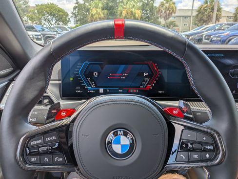 Used 2025 BMW M4 xDrive Competition w/ Executive Package AWD/4WD image 25