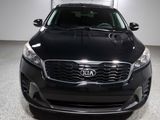 Used 2019 Kia Sorento LX image 4