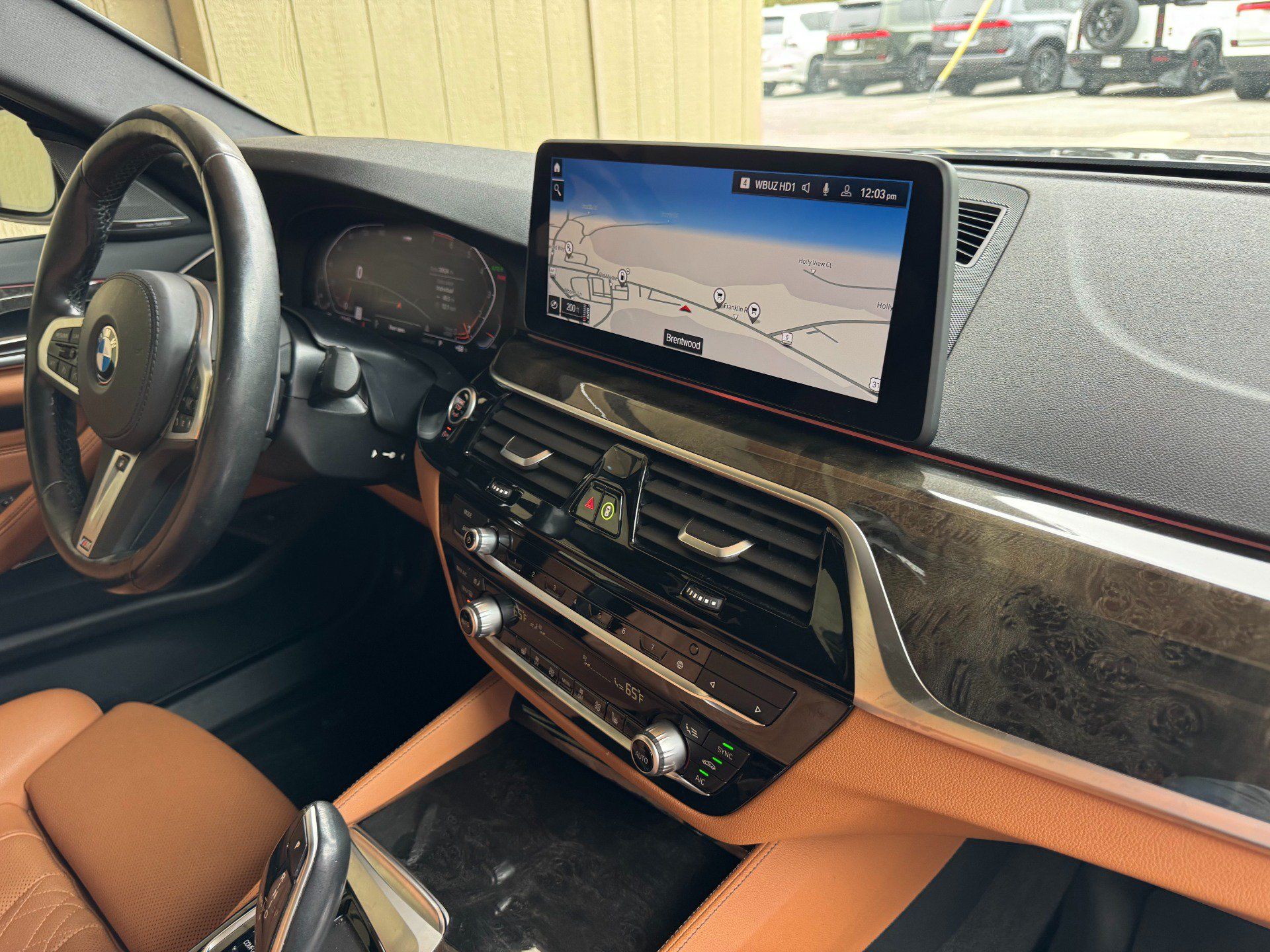 Used 2022 BMW 530i xDrive w/ M Sport Package AWD/4WD image 42