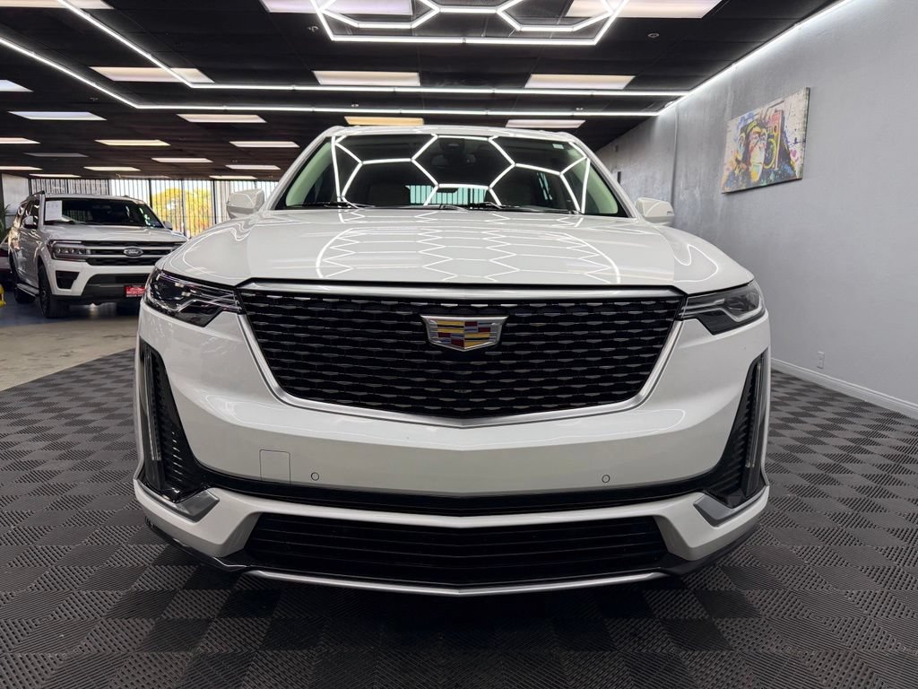 Used 2020 Cadillac XT6 Premium Luxury FWD image 4