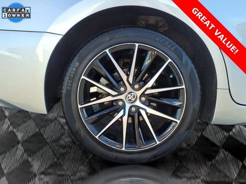 Used 2022 Toyota Camry SE image 7