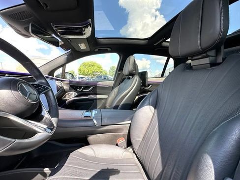 Used 2023 Mercedes-Benz EQS 580 4MATIC SUV image 28