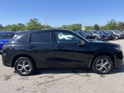 Used 2024 Honda HR-V EX-L image 4