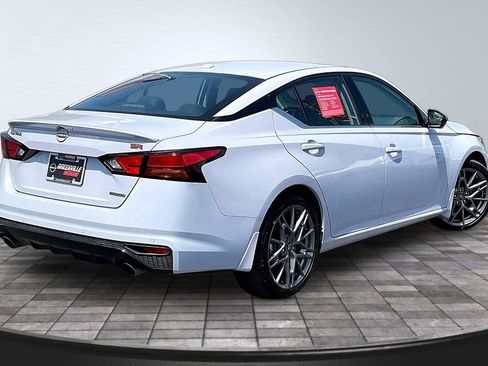 Certified 2024 Nissan Altima 2.0 SR FWD image 14
