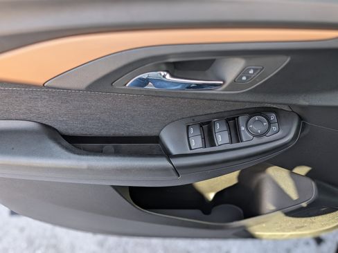 Certified 2023 Chevrolet TrailBlazer ACTIV w/ Convenience Package image 27