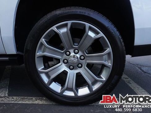 Used 2020 Cadillac Escalade ESV Platinum image 97