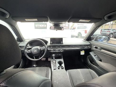 Used 2023 Honda Civic Sport image 8